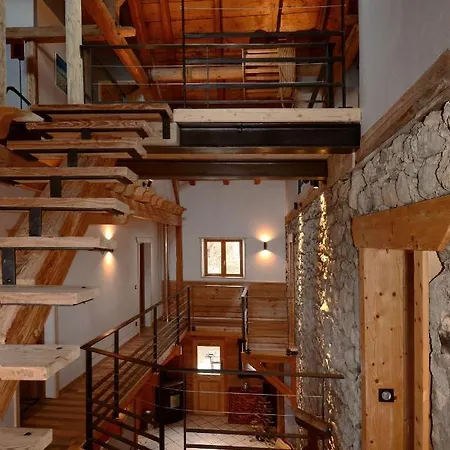 Bed and breakfast Un R De Mémises 3*